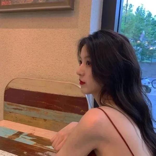 飞女正传粤语封面