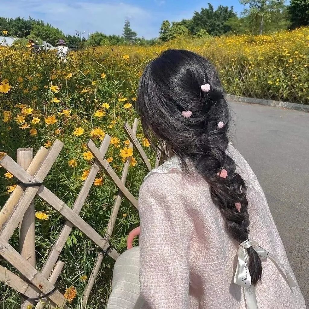 丝结之谜封面